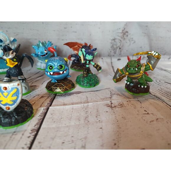 Spyro's Adventure Lot Of 13 Figures Skylander figures - Picture 8 of 8